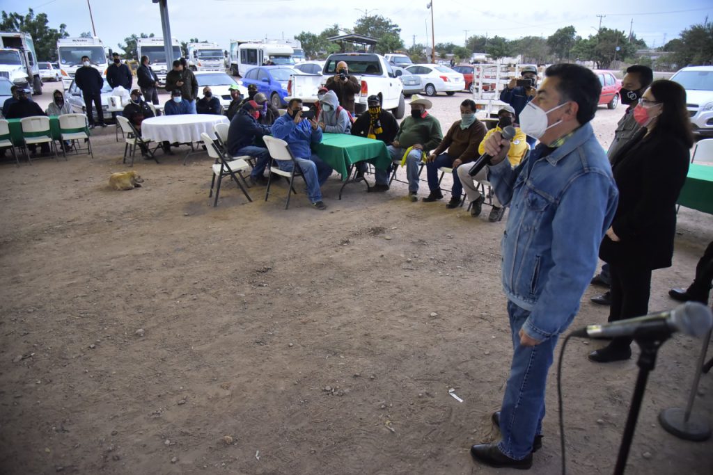 FESTEJA AYUNTAMIENTO A RECOLECTORES DE BASURA Y AUXILIARES DE INTENDENCIA EN SU DÍA