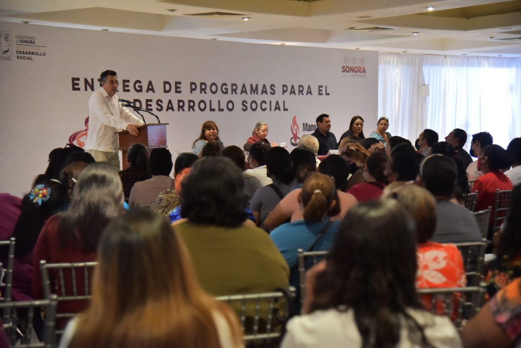 BENEFICIAN A CAJEMENSES CON APOYOS SOCIALES