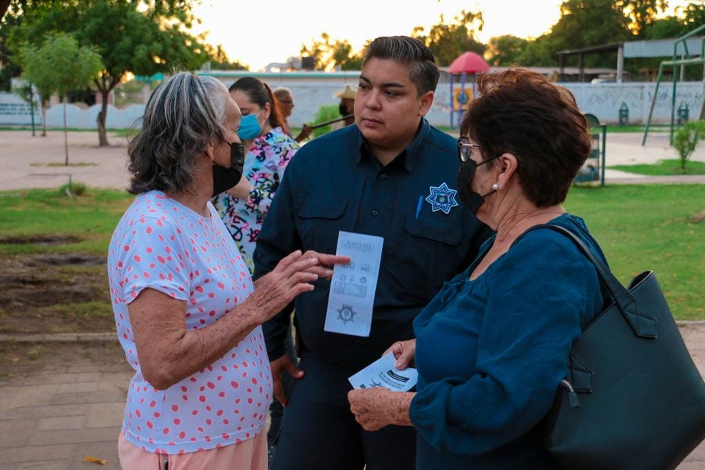 TRABAJA POLICÍA MUNICIPAL EN CREACIÓN DE COMITÉS VECINALES