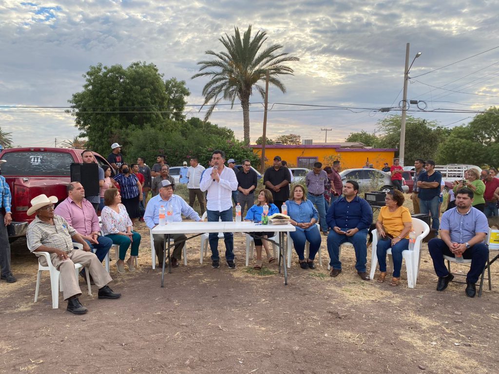 TRABAJA GOBIERNO MUNICIPAL EN PATRIMONIO FAMILIAR PARA HABITANTES DEL TOBARITO Y MARTE R. GÓMEZ