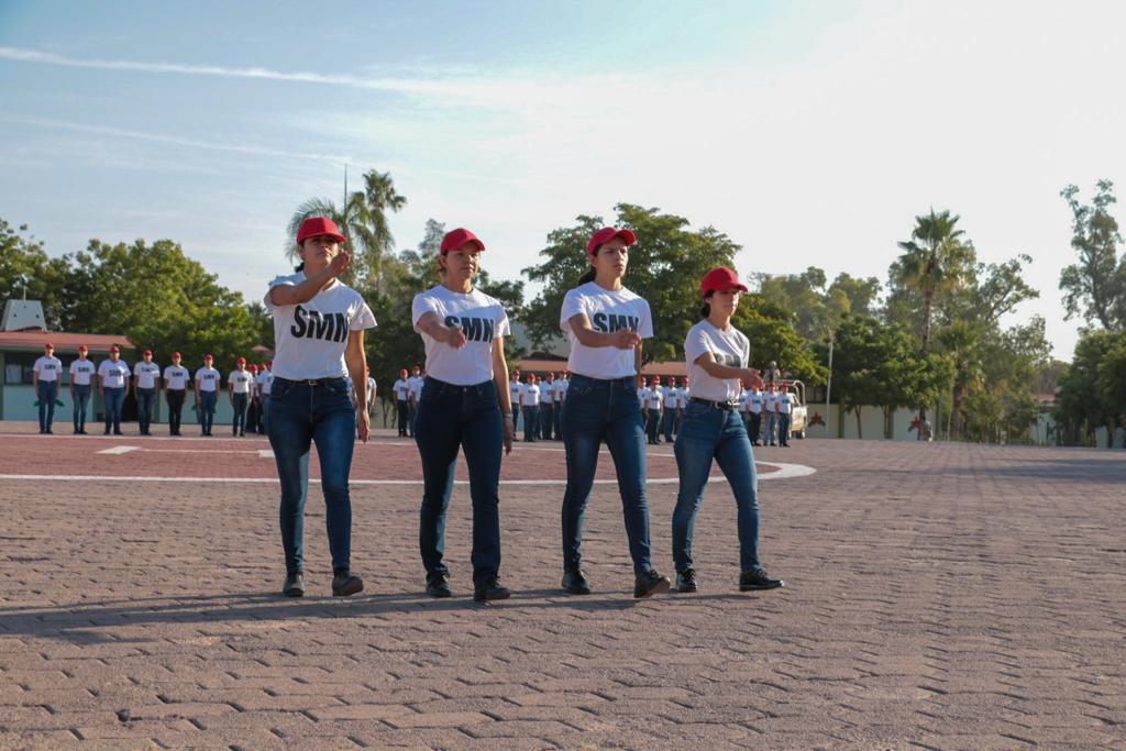 INVITAN A MUJERES A REALIZAR DE MANERA VOLUNTARIA EL SERVICIO MILITAR NACIONAL