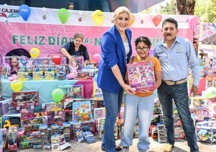 FESTEJA DIF CAJEME A NIÑAS Y NIÑOS CON DISCAPACIDAD