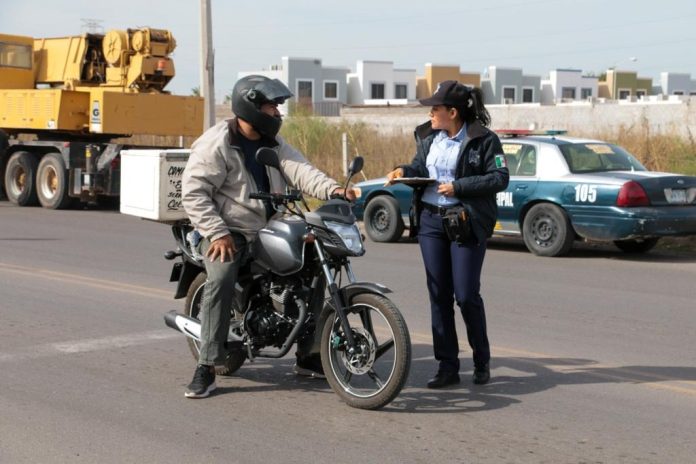 INTENSIFICA TRÁNSITO MUNICIPAL PUNTOS DE CONTROL PARA PREVENIR ACCIDENTES