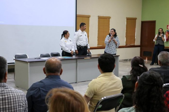 SOSTIENE SSPM REUNIÓN CON DIRECTIVOS DE PLANTELES EDUCATIVOS