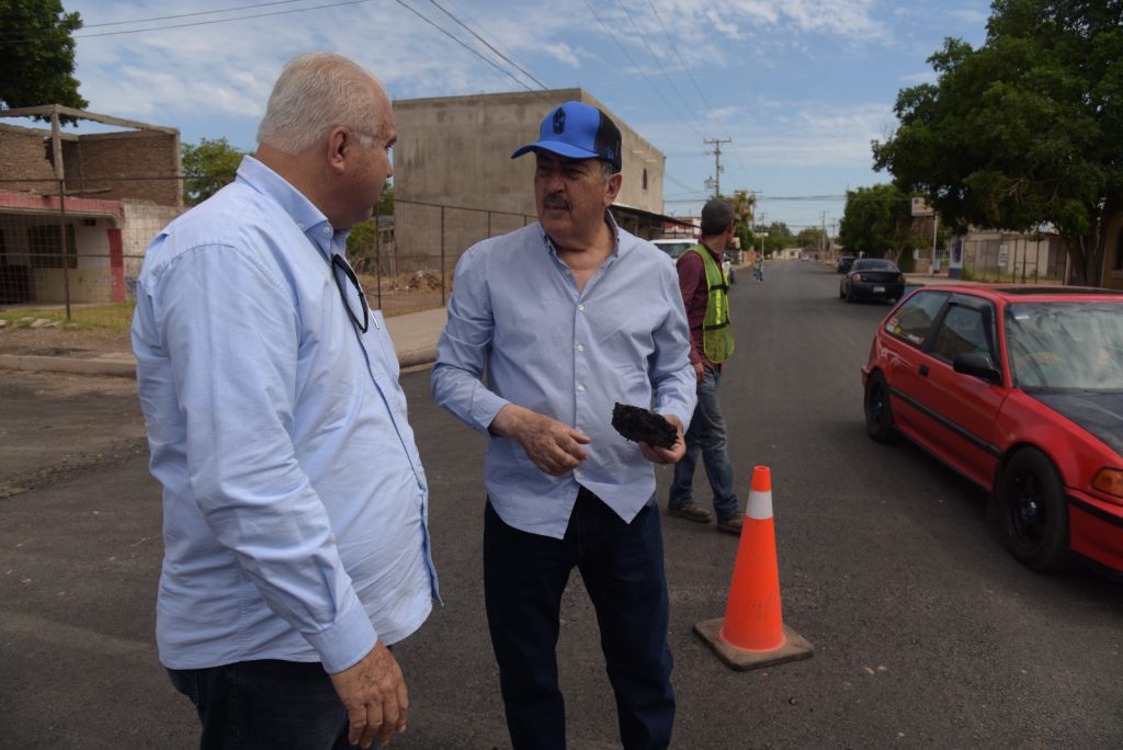 SUPERVISA LAMARQUE CANO AVANCE EN OBRAS DE PAVIMENTACIÓN Y CRUCEROS CON CONCRETO HIDRÁULICO