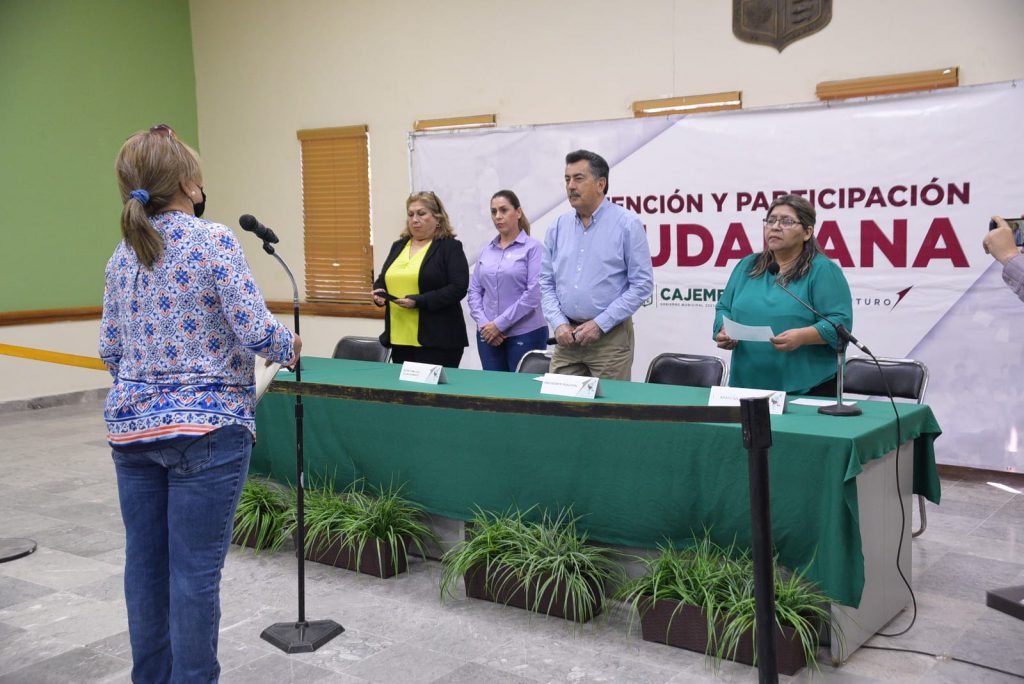 BRINDA ALCALDE SOLUCIONES MEDIANTE EL PROGRAMA DE ATENCIÓN Y PARTICIPACIÓN CIUDADANA