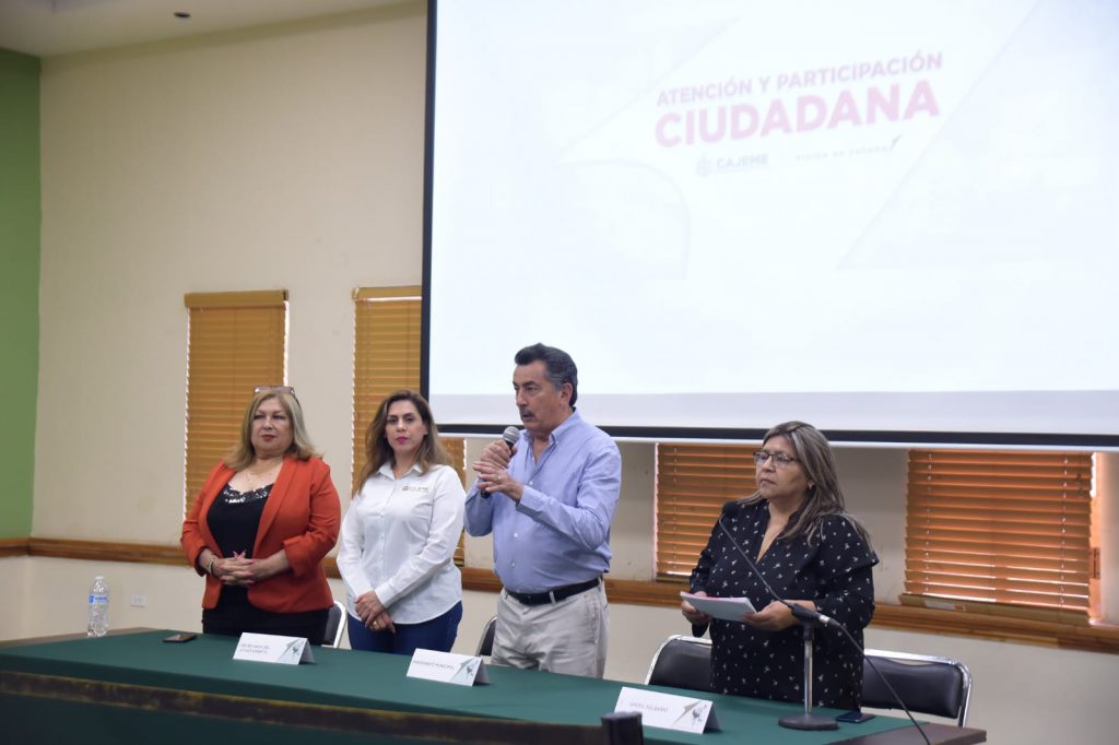 ATIENDE GOBIERNO MUNICIPAL PETICIONES DE LA CIUDADANÍA