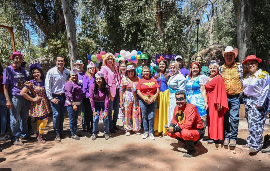 FESTEJA DIF A NIÑAS Y NIÑOS DE CAJEME