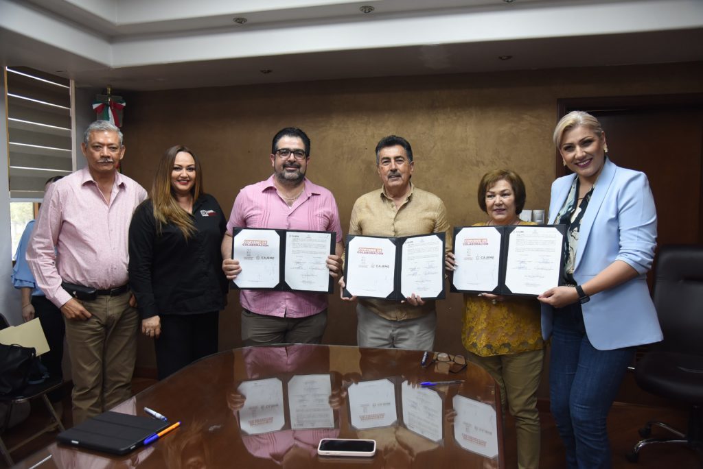 FIRMAN CONVENIO DE COLABORACIÓN AYUNTAMIENTO DE CAJEME E ICATSON