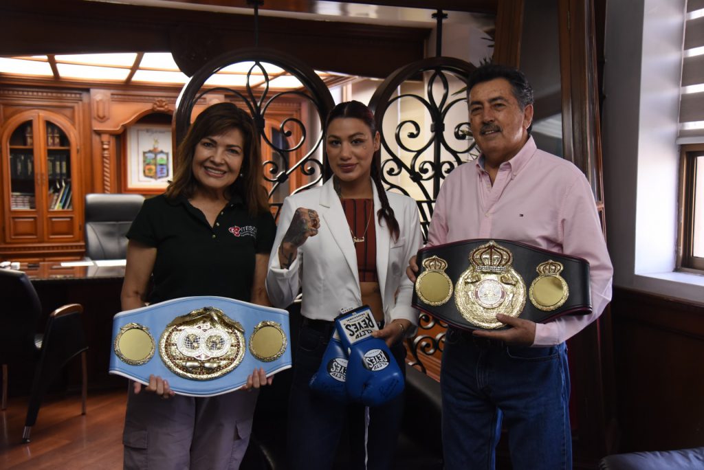 RECONOCE LAMARQUE CANO A LA CAMPEONA CONTINENTAL ALEJANDRA GUZMÁN