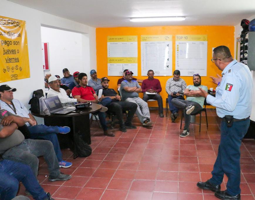 BRINDA TRÁNSITO MUNICIPAL CURSO SOBRE CULTURA VIAL A NEGOCIOS