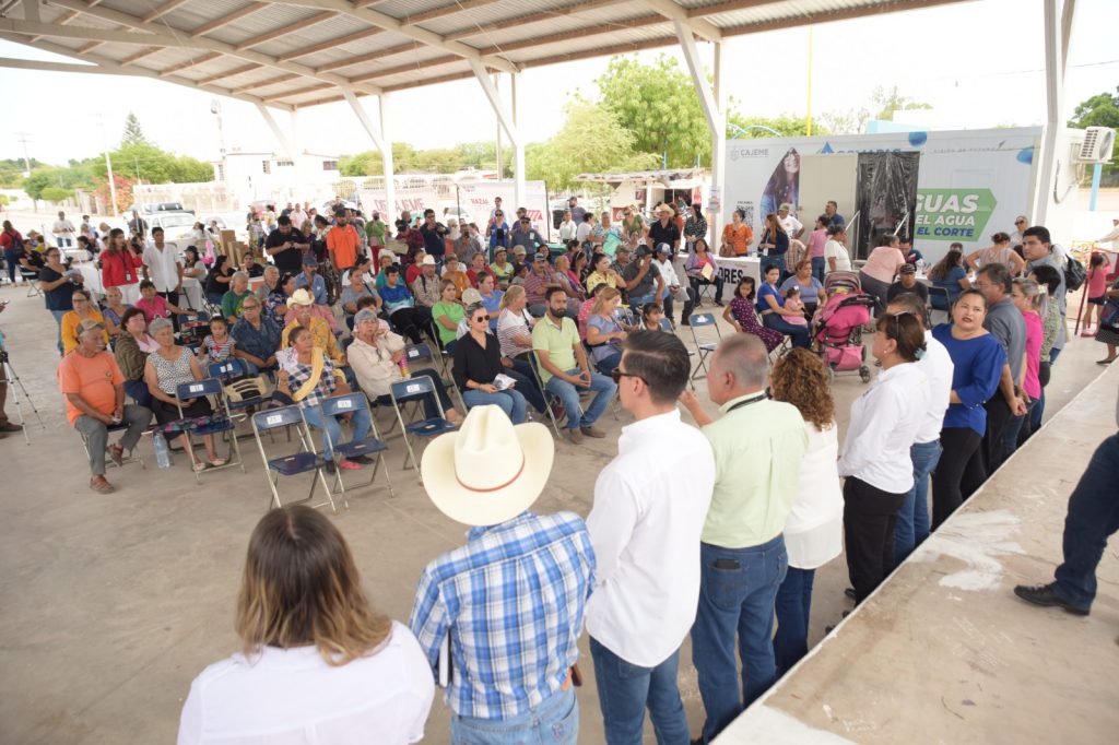 LLEVA GOBIERNO MUNICIPAL JORNADA DE SERVICIOS A LA MARTE R. GÓMEZ Y TOBARITO