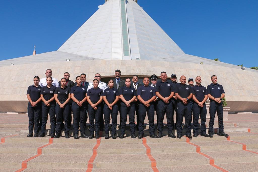 SE GRADÚA DECIMOQUINTA GENERACIÓN DE LA ACADEMIA DE POLICÍA MUNICIPAL