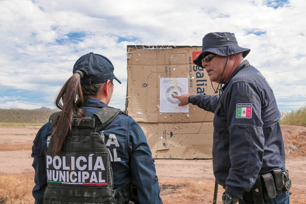 TRABAJA SSPM EN CAPACITACIONES CONSTANTES PARA LAS Y LOS POLICÍAS