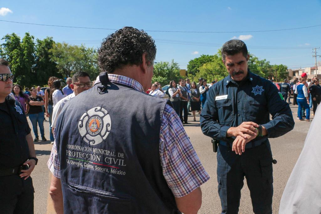 REALIZA SSPM SIMULACRO DE SISMO EN EL EDIFICIO DE LA CORPORACIÓN