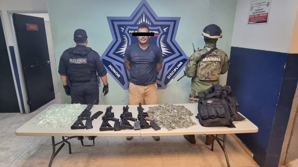 DESARTICULAN SSPM Y MARINA A CÉLULA CRIMINAL EN CAJEME, ASEGURAN ARMAS, DROGAS, VEHÍCULOS, CARTUCHOS, CARGADORES Y EQUIPO TÁCTICO