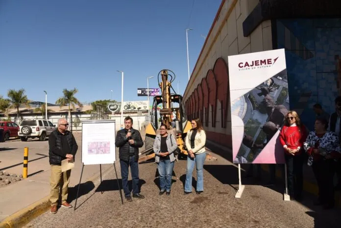 INICIA OBRA DE PAVIMENTACIÓN EN 300 Y 5 DE FEBRERO