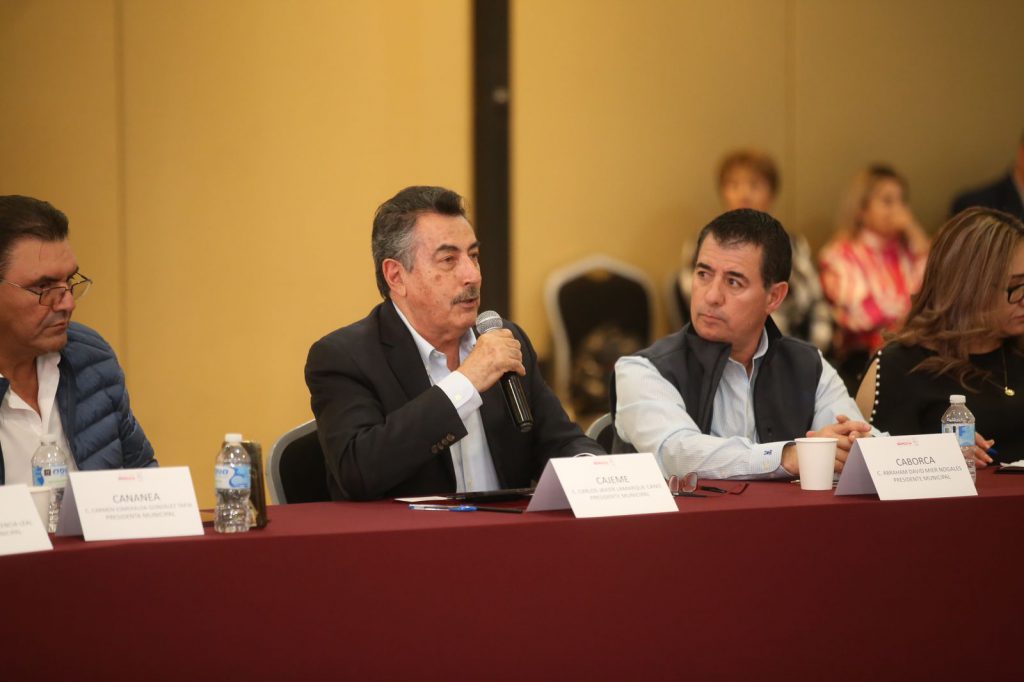 JAVIER LAMARQUE RINDE PROTESTA COMO PRESIDENTE DE LA COMISIÓN PARA LA EVALUACIÓN DE POLÍTICAS Y ACCIONES OPERATIVAS DE SEGURIDAD PÚBLICA EN EL ESTADO DE SONORA