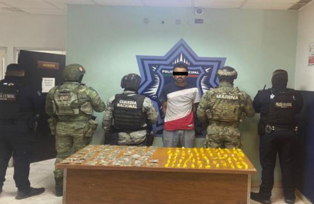 CAPTURAN EN OPERATIVO MIXTO A HOMBRE CON DOSIS DE DROGA EN EL CAMPANARIO