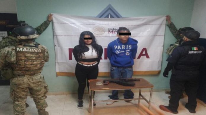 EN OPERATIVO MIXTO CONFISCA SSPM DROGAS Y ARMAS DE FUEGO; HAY TRES DETENIDOS