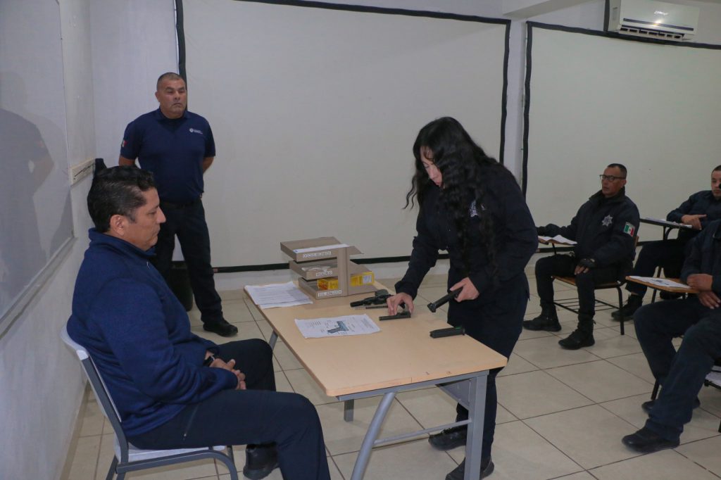 FORTALECEN CAPACITACIÓN DE POLICÍAS MUNICIPALES EN CAJEME
