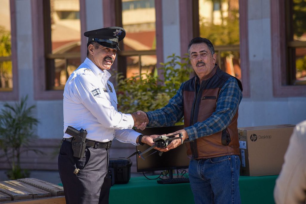 ENTREGA PRESIDENTE LAMARQUE NUEVAS UNIDADES, DRONES Y EQUIPOS DE CÓMPUTO