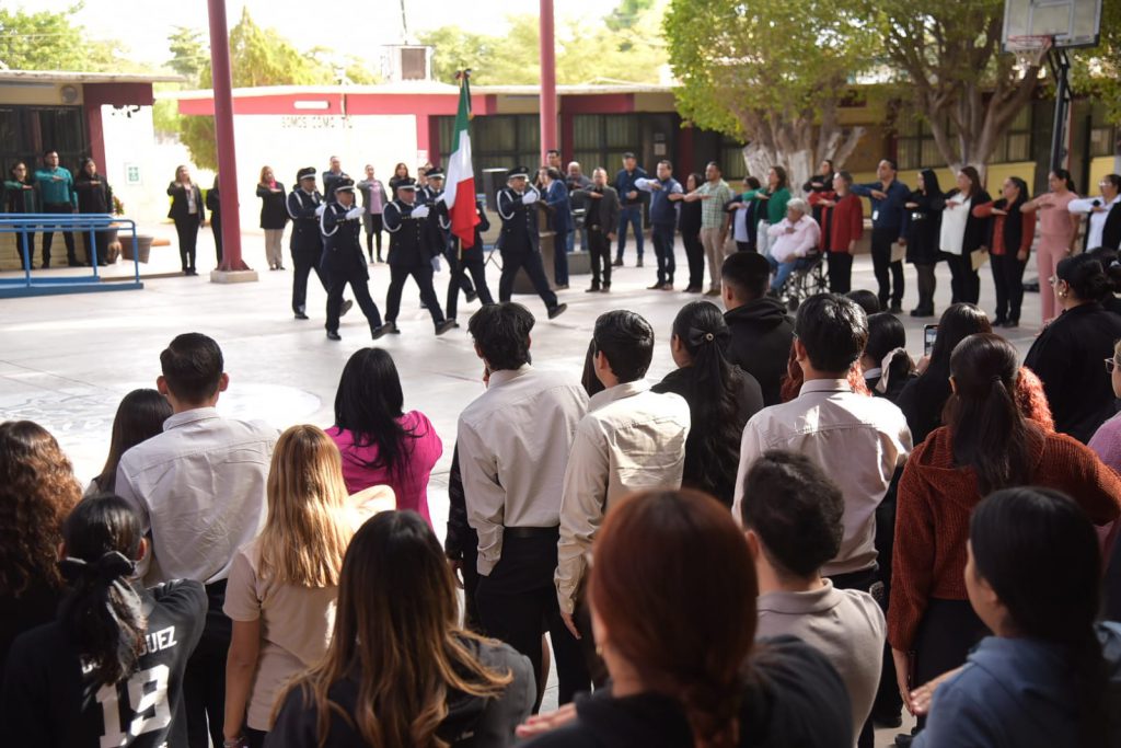 INCULCAN VALORES CÍVICOS DE CAJEME A ESTUDIANTES DE LA ESCUELA NORMAL ESTATAL DE ESPECIALIZACIÓN EN PROVIDENCIA