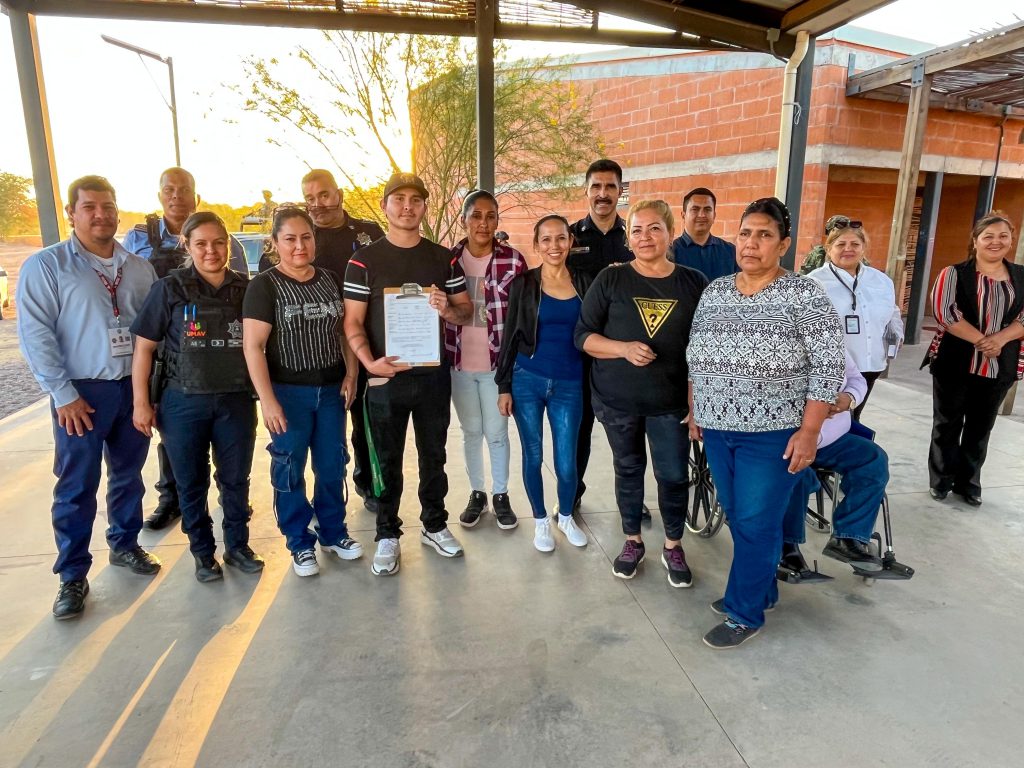 LLEVAN PROGRAMA POLICÍA COMUNITARIO A ESTACIÓN CORRAL EN CAJEME
