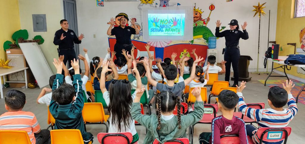 LLEVAN PLÁTICA SOBRE PREVENCIÓN DE ABUSO SEXUAL INFANTIL A JARDÍN DE NIÑOS THOMAS JEFFERSON EN CAJEME